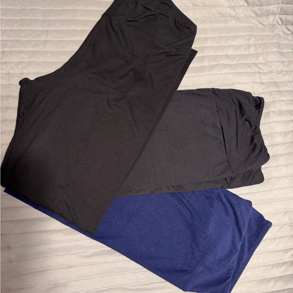 LuLaRoe Tall & Curvy Leggings